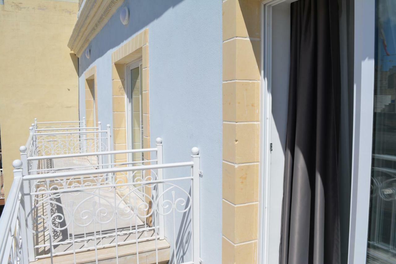 Hortensia 2 Bedroom Apartment St. Paul's Bay Exterior foto